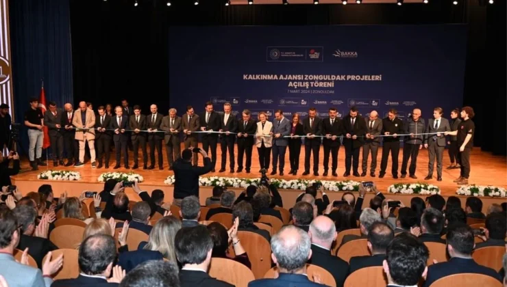 Bakan Kacır, BAKKA’nın 12 projesinin açılışını gerçekleştirdi