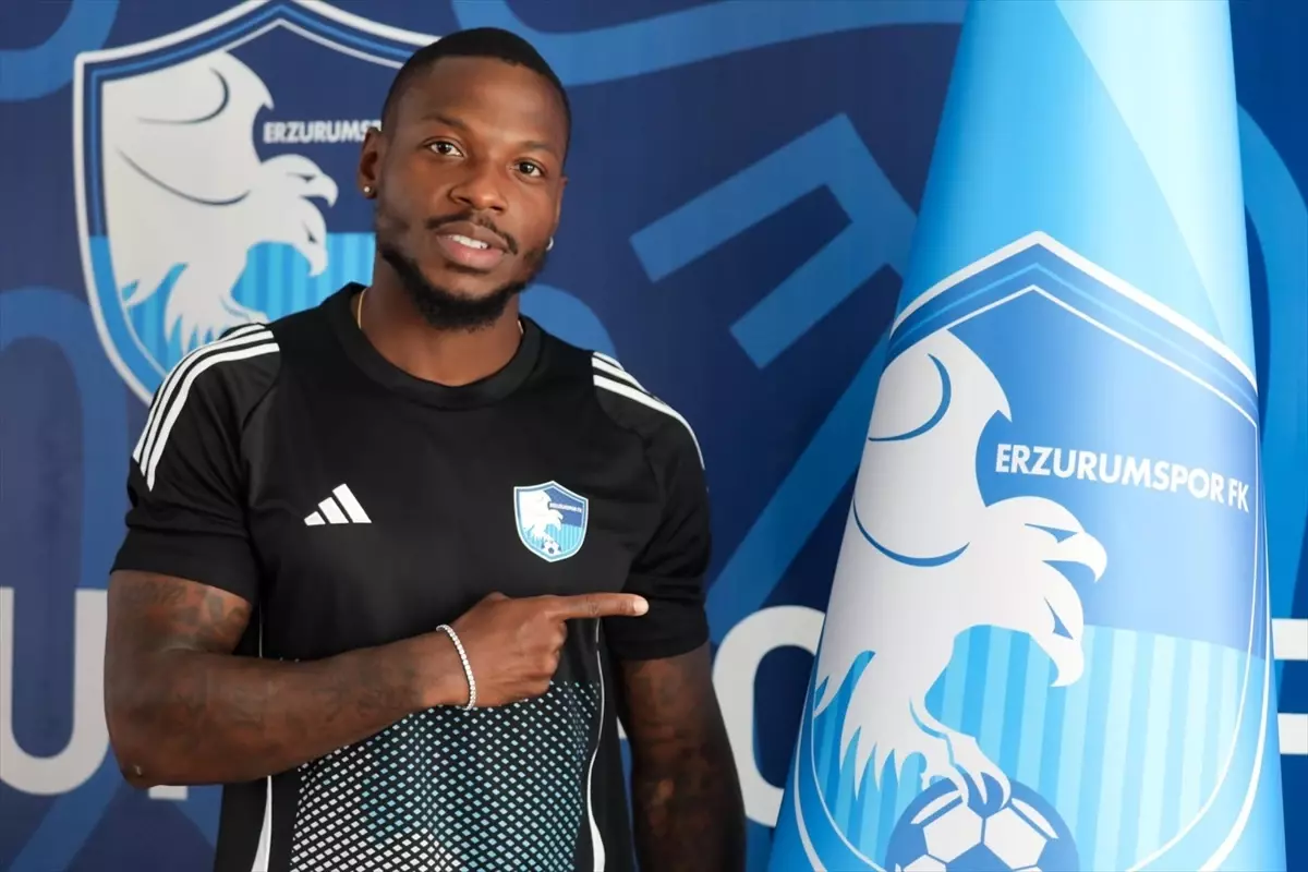 Erzurumspor, Streli Mamba’yı Transfer Etti