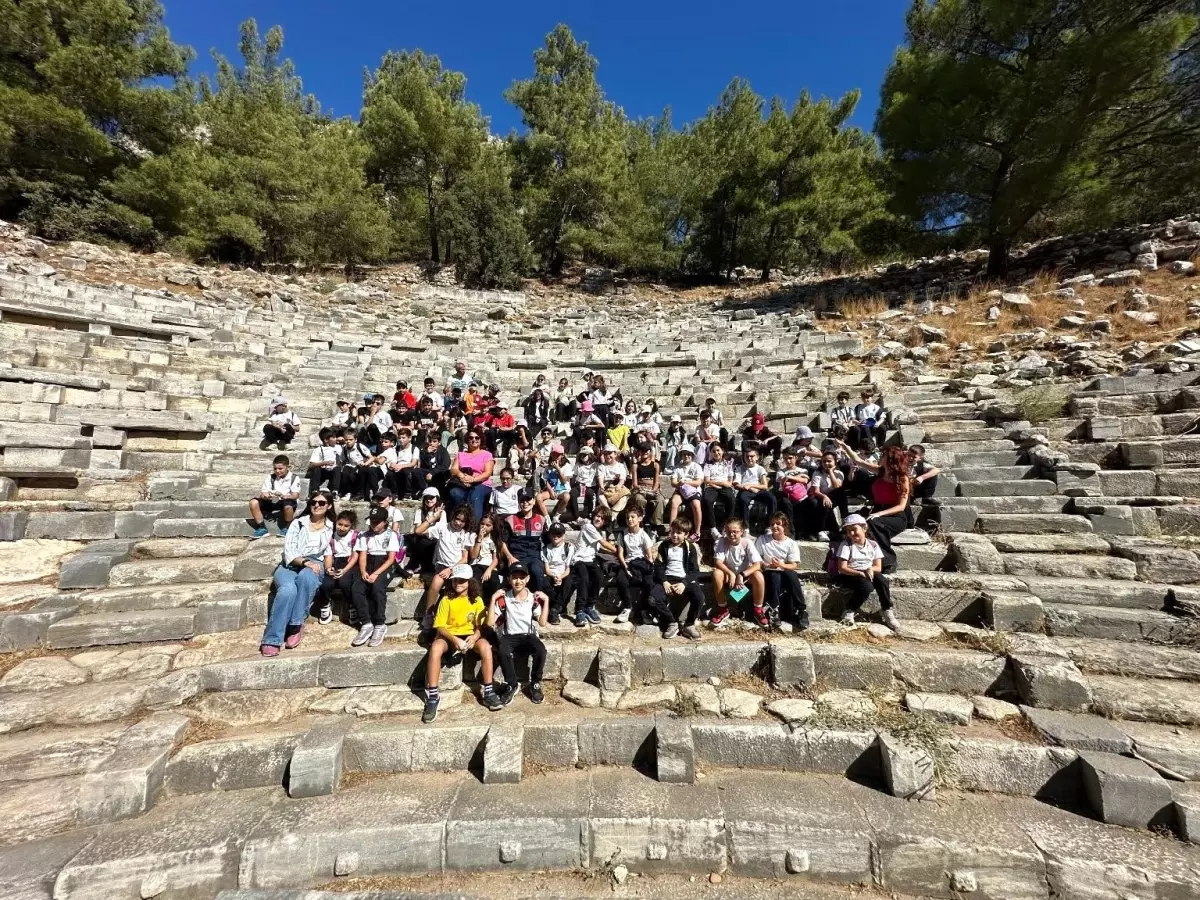 Priene’de Jandarmadan Bilgilendirme